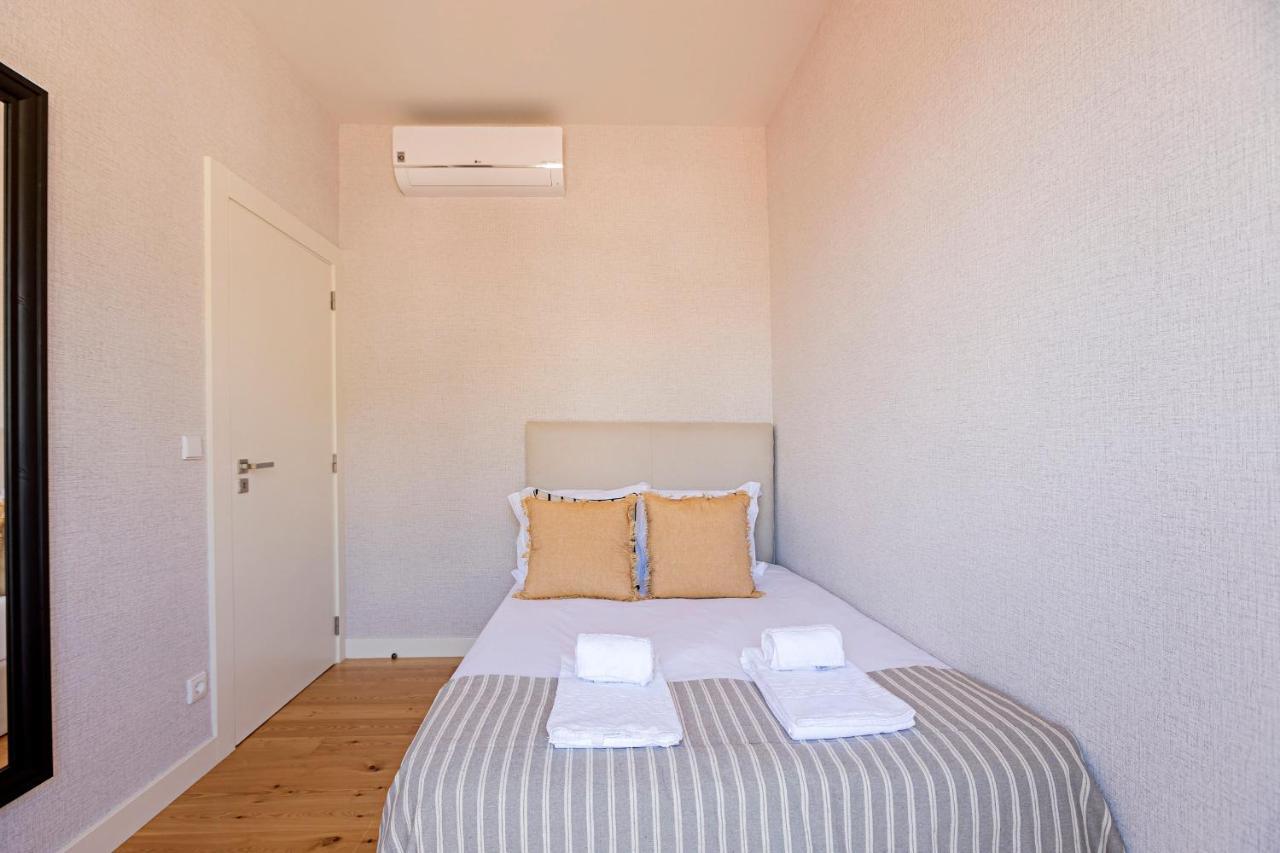 פורטו Wonderful Flat Near River W/ Ac By Lovelystay מראה חיצוני תמונה
